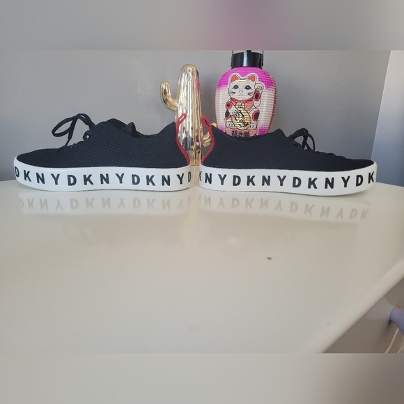 DKNY Flatform Trainers, VGUC, Size 7 - Picture 5 of 8